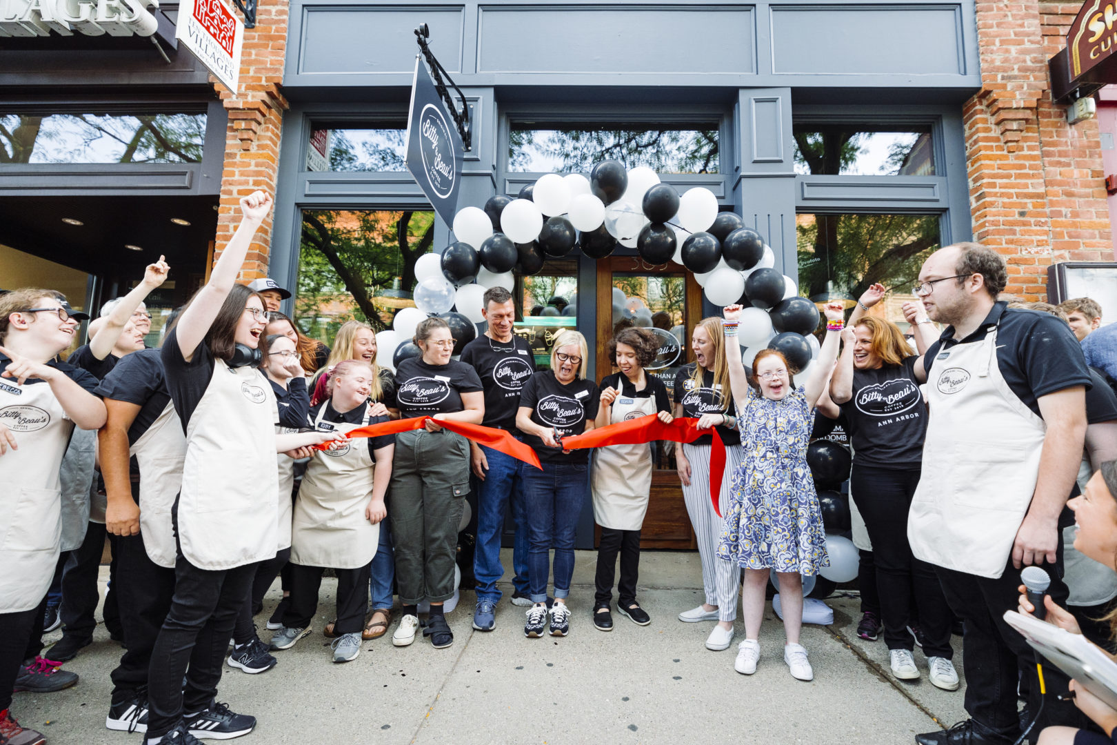 Ann Arbor Coffee Shop Bitty & Beau's Coffee Ann Arbor Cafe